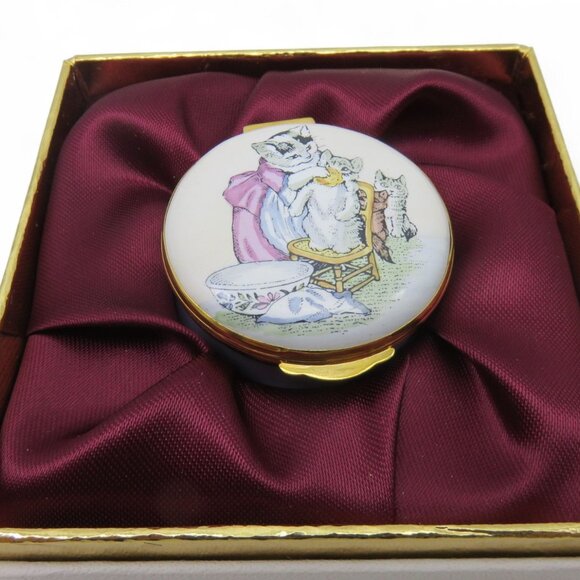 BEATRIX POTTER Tabitha Twitchit Miss Moppet Enamel Trinket Box England Vintage R - Picture 1 of 10